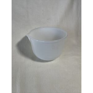 Vintage Glasbake Made for Sunbeam White Milk Glass Spout Mixing Bowl 20 CJ